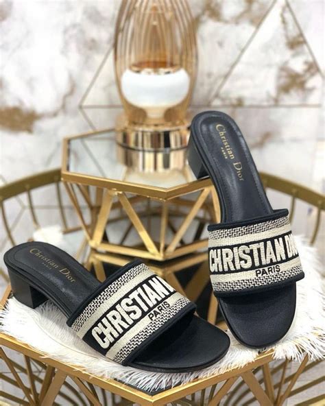 dior slippers goud|christian dior sandals.